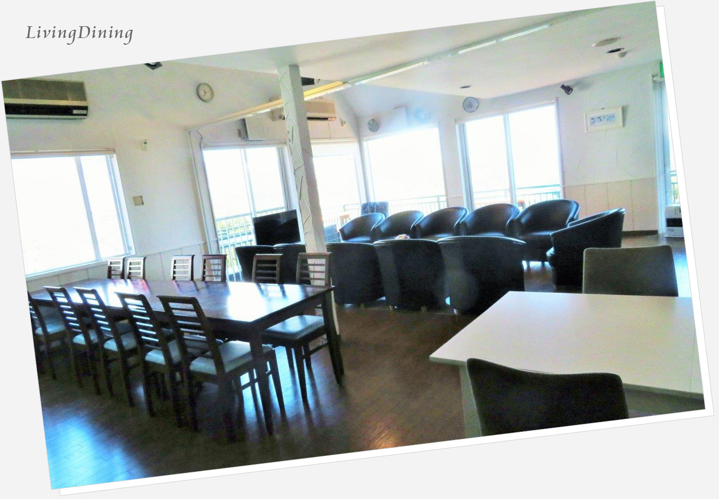 リビングダイニング