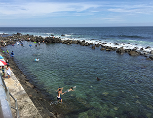 稲取ウキウキビーチ
