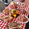 bbqは屋根付きテラスで