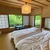 離れ