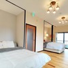広々ベッドルーム