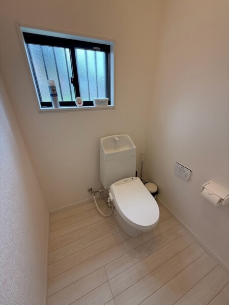 ゆったりとしたトイレルーム！