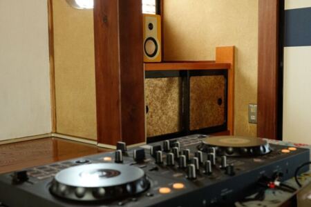 DJブース（Pioneer DJ）