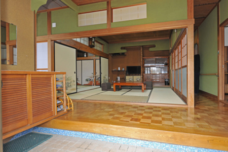 玄関