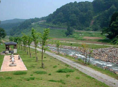 杉野沢水辺の広場